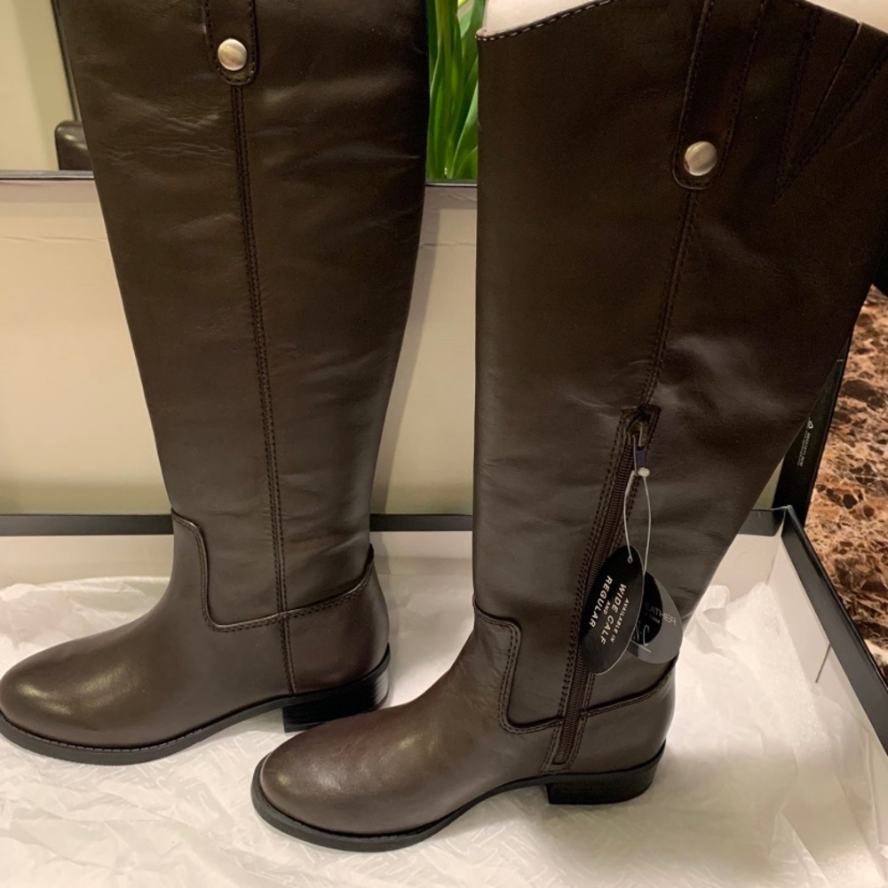 Inc International Concepts. Womens Fawne Leather Almond Toe